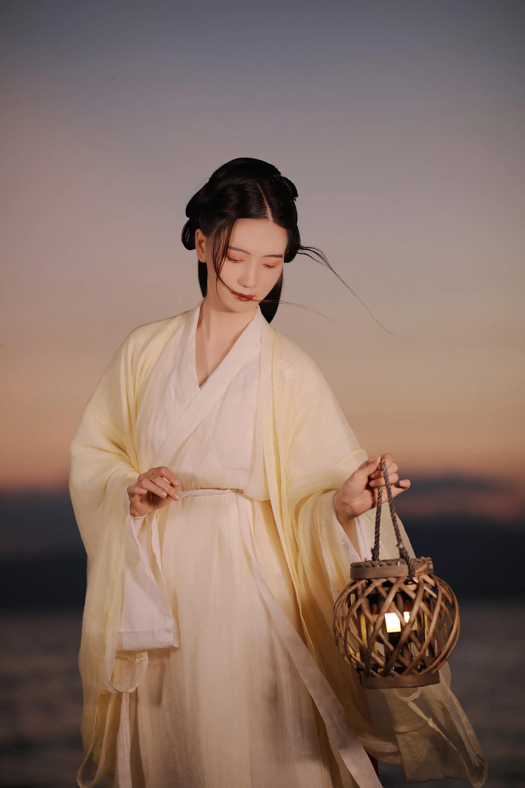 [YITUYU艺图语]2022.08.24 山月不知心底事 Z [30P]插图3